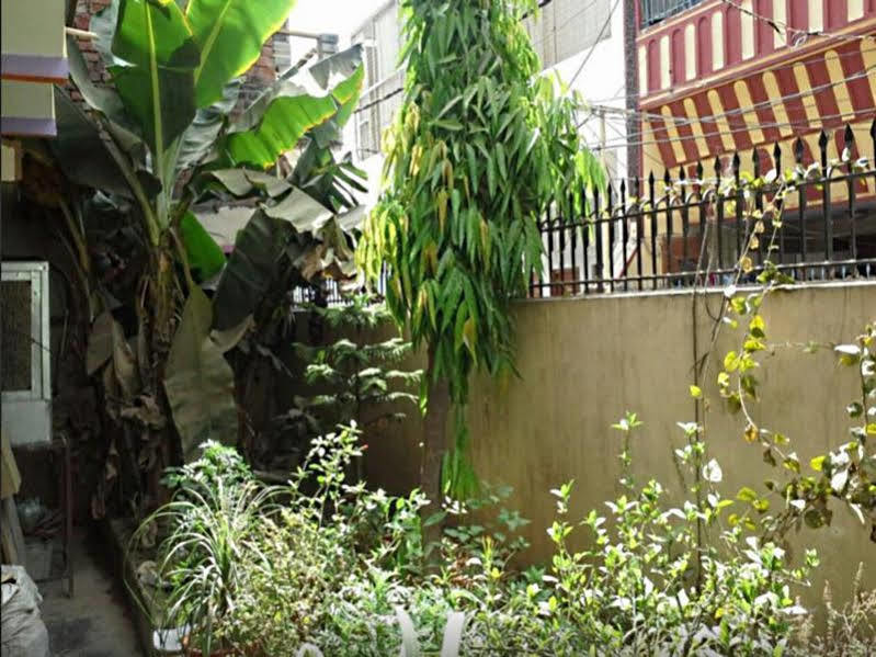 ורנאסי Ishan Paying Guest House מראה חיצוני תמונה